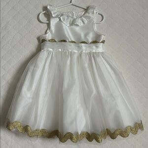 Mud Pie | White Gold Special Occasion Girl Dress | 4T | NWOT